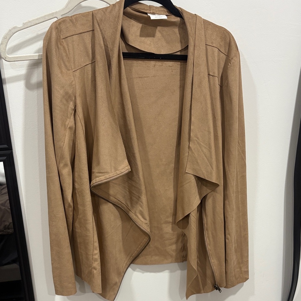Elegant Tan Draped Blazer